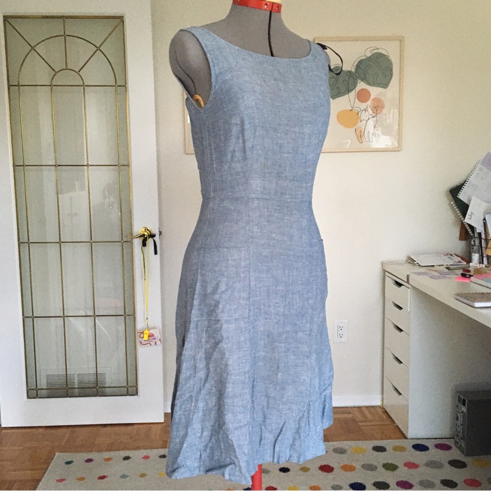 Elegant Blue Midi Dress